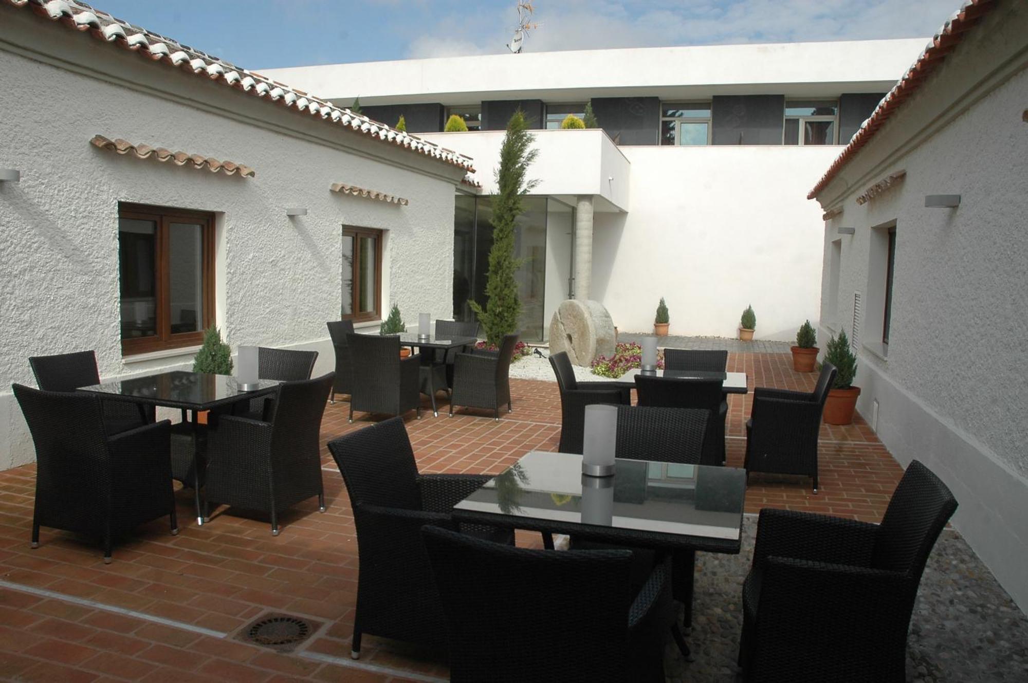 Hotel & Spa La Salve Torrijos Exterior foto